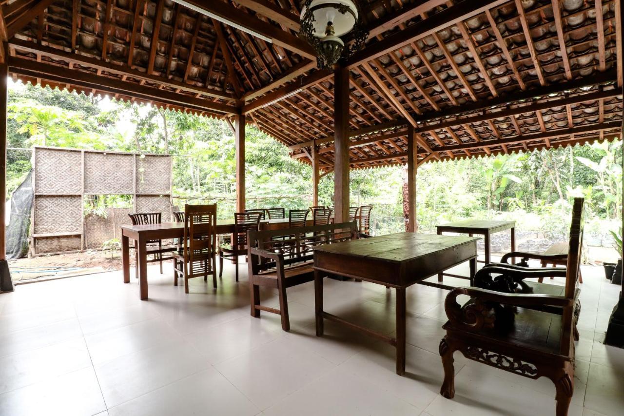 Апартаменты Nurudin House Магеланг Экстерьер фото